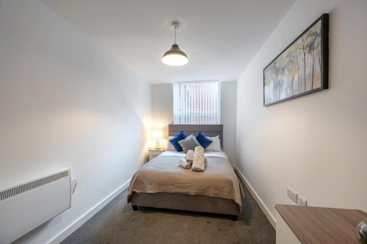 A Modern Apartment In Preston City Centre Extérieur photo